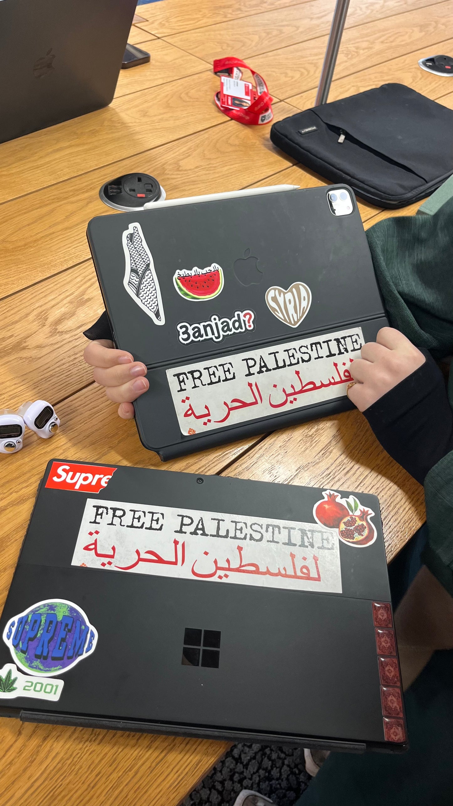 3D ethnic stickers